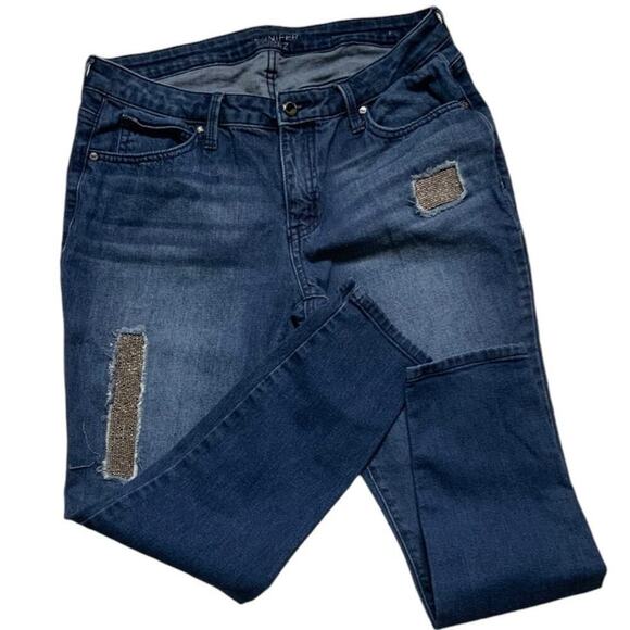 Jennifer Lopez Jeans Women's Size 8 Distressed Whiskers Stretched Denim - Picture 3 of 9